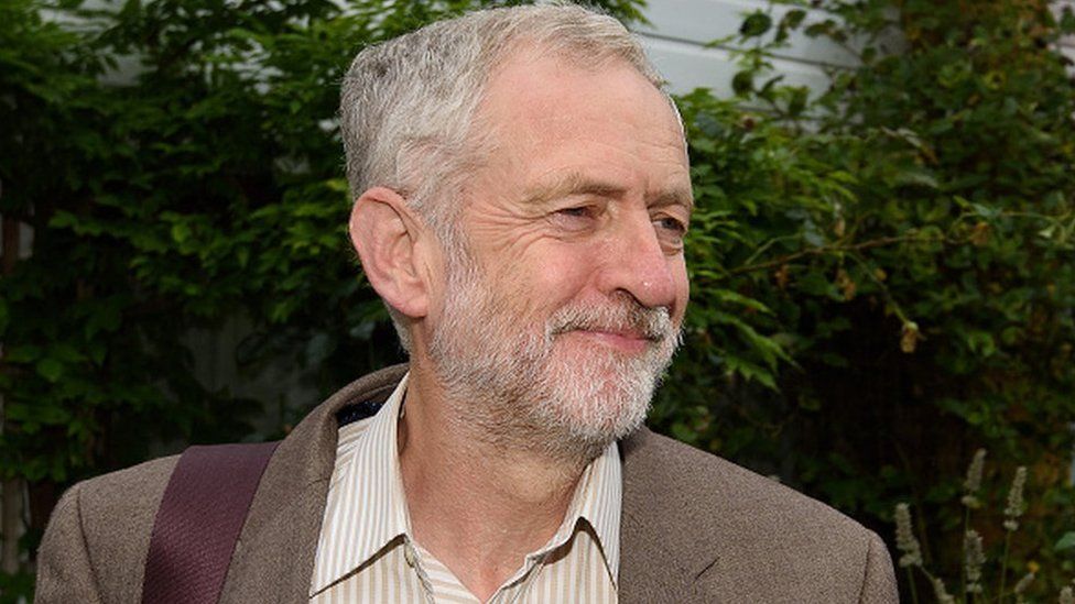 Labour Party Civil War Inevitable After Jeremy Corbyn Win Bbc News 