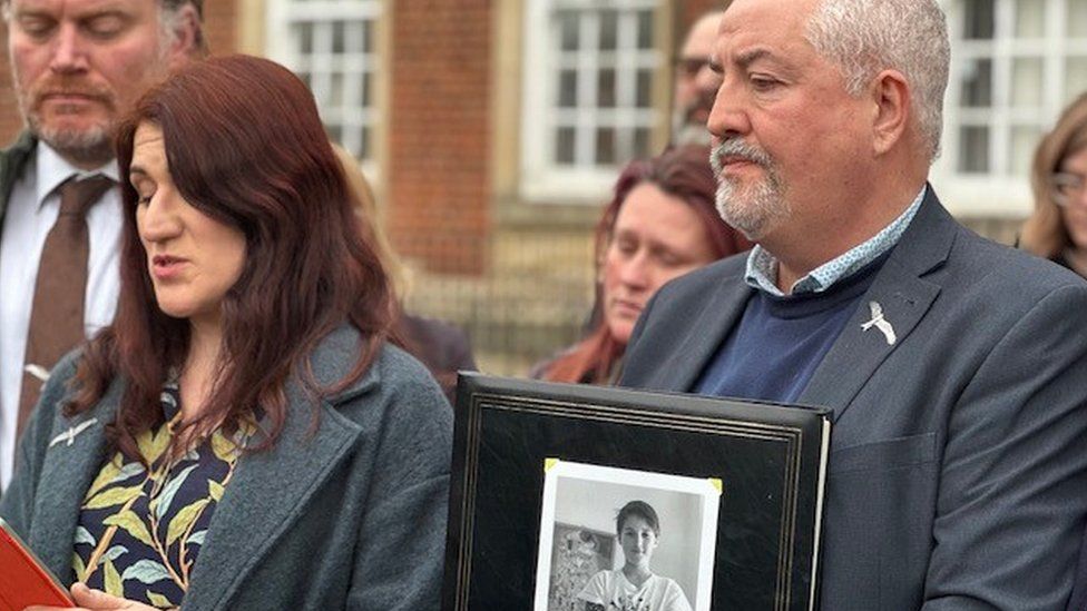 Ben Nelson-Roux death: Coroner's fears over hostel shortage for young ...