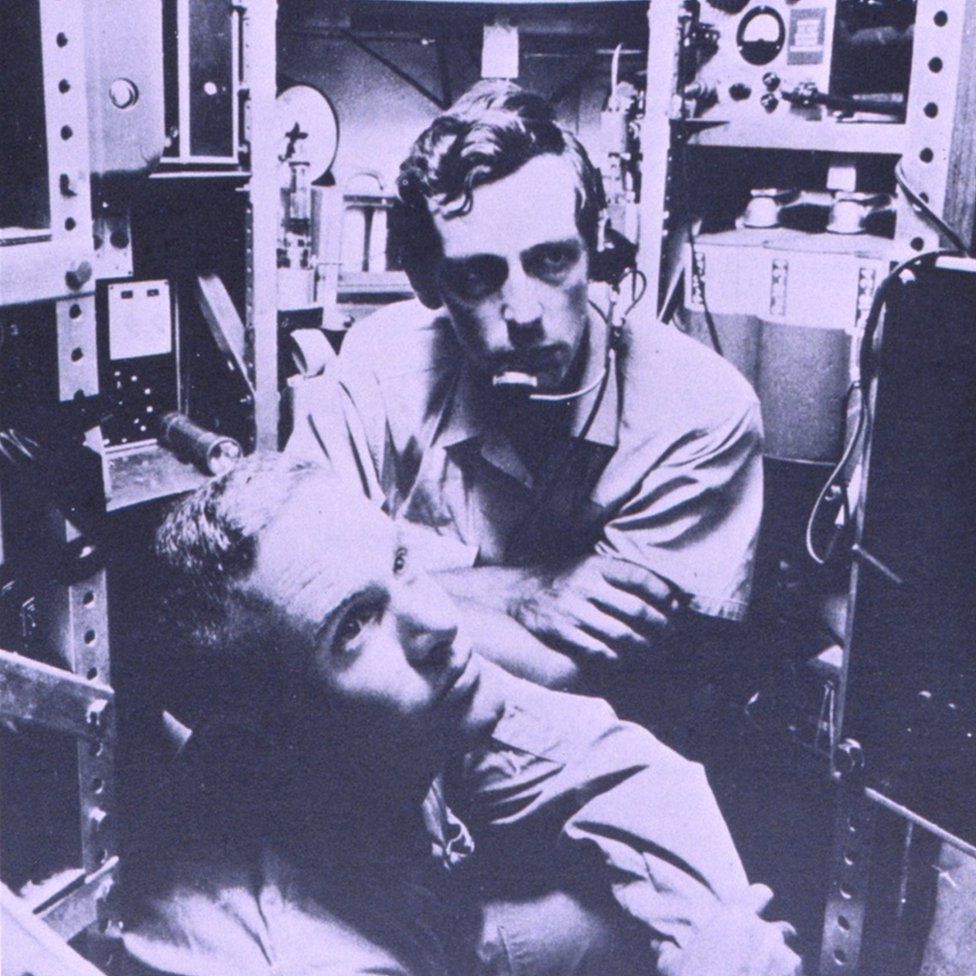 Don Walsh (l) and Jacques Piccard (r)