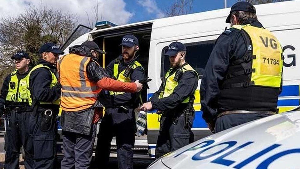 Essex Police Make More Arrests Over Fuel Protests Bbc News