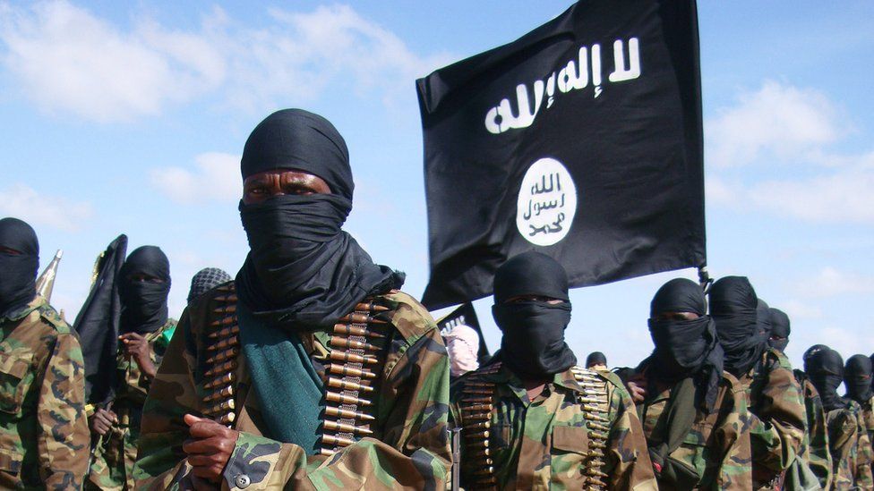 Somali al-Shabab fighters gather