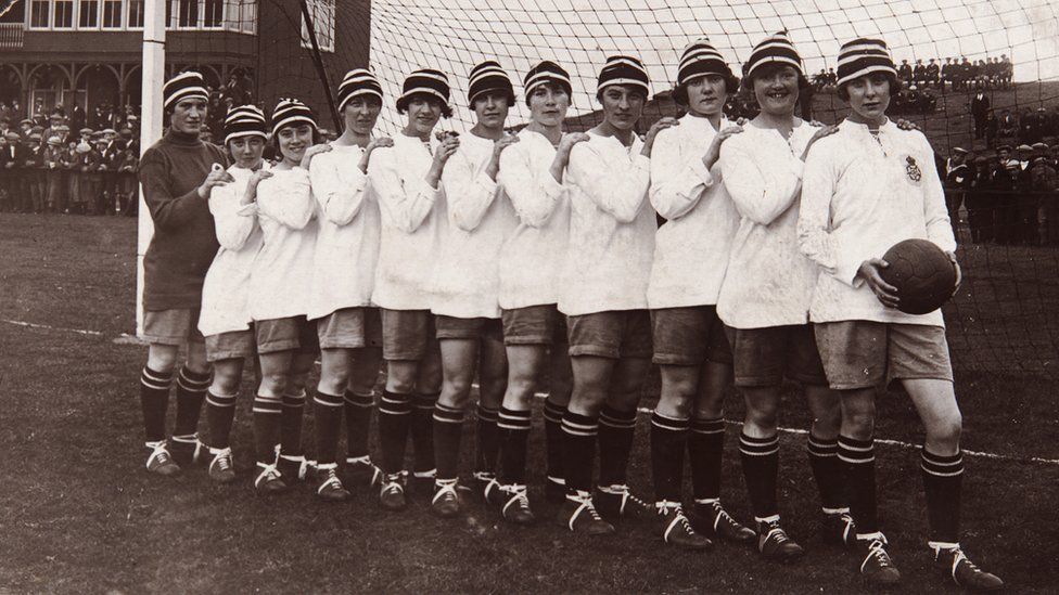 Dick, Kerr Ladies in 1920