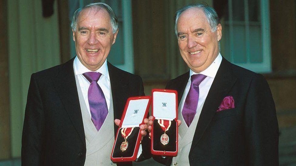 David (right) and Frederick Barclay receiving their knighthoods.