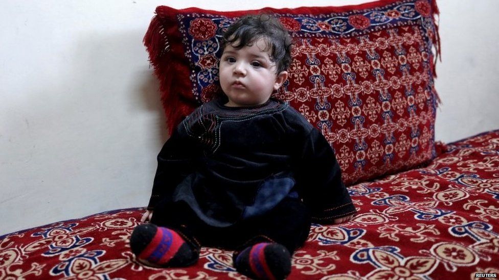 Afghanistan: Baby lost in Kabul evacuation is reunited with family ...