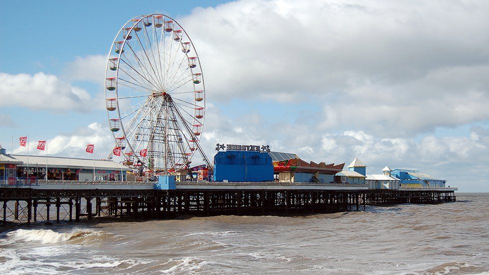 Central Pier