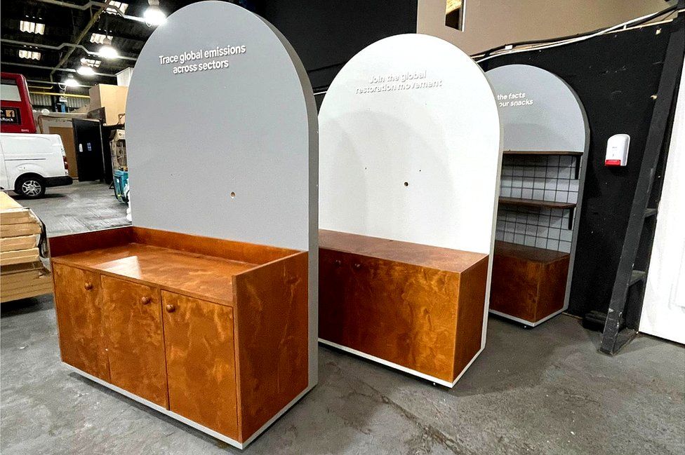 display cabinets at COP26