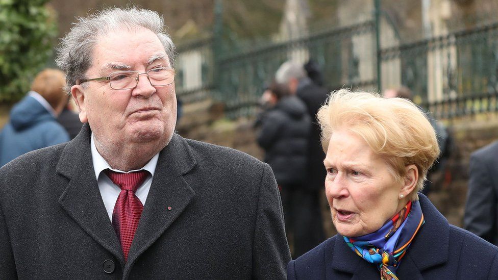 Former SDLP leader John Hume, who is rarely seen in public these days, and his wife, Pat, heading into the church