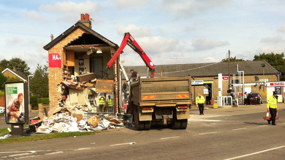 Ramraiders destroy service station building in Whittlesey BBC News