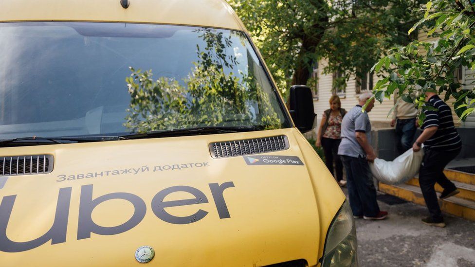 Uber van and delivery