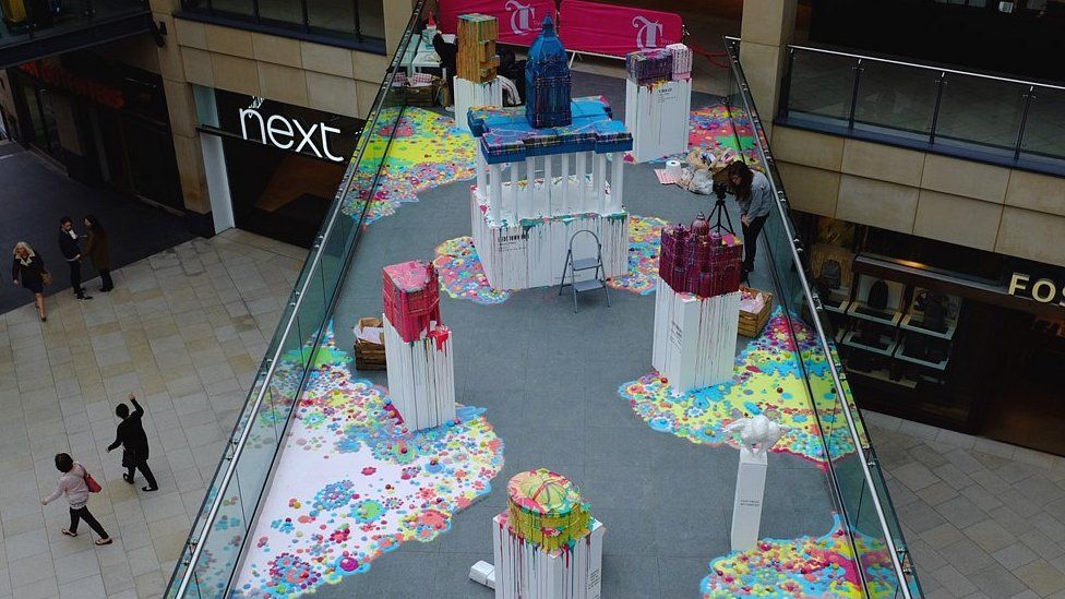 City of Cake Leeds landmarks recreated in edible form BBC News