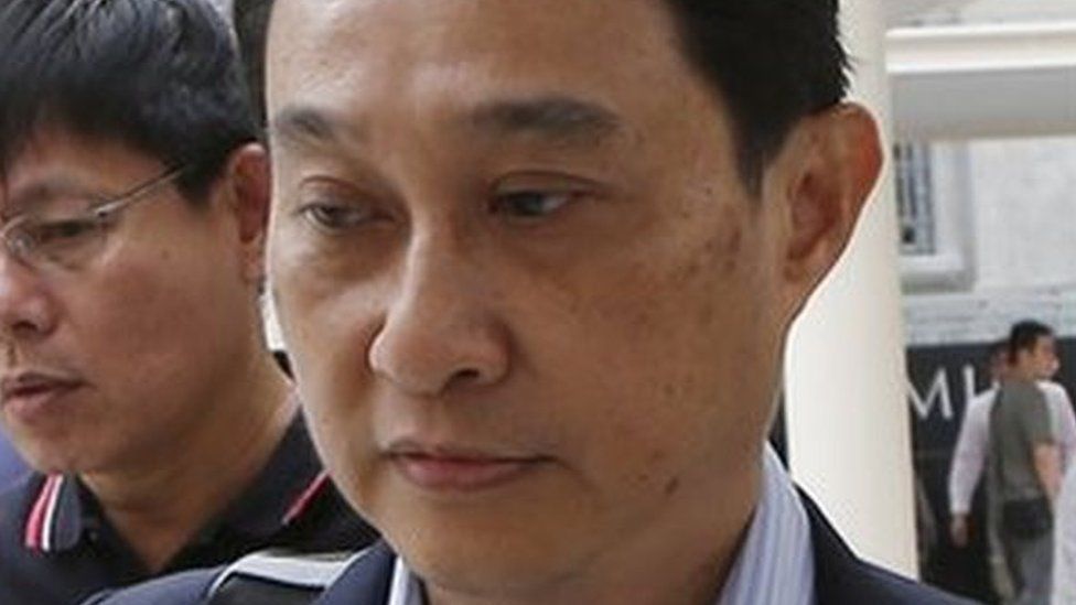 Former fund manager Chew Eng Han, arriving at the State Courts in (21 Oct 2015)