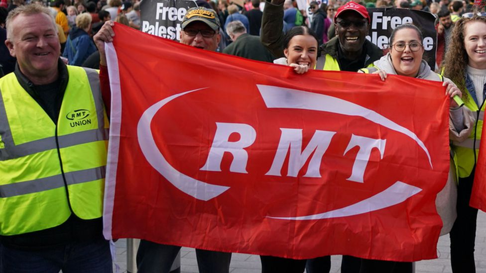 RMT strikers