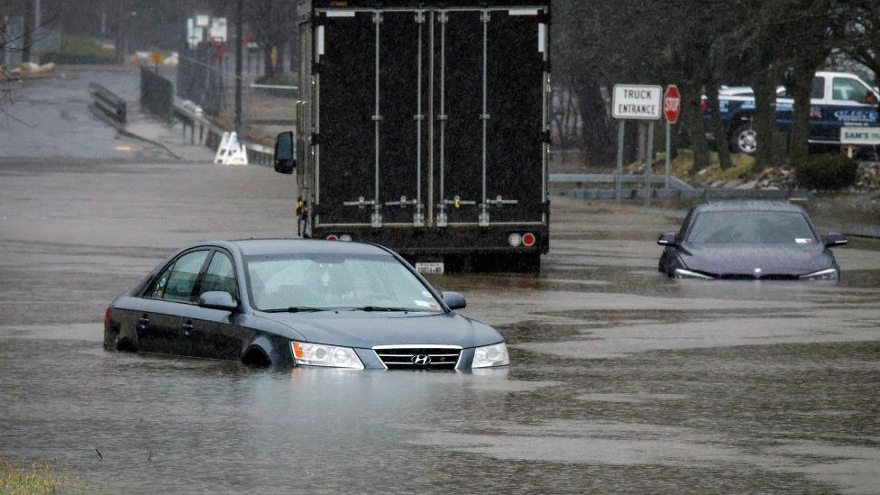 Cars are flooded in New York