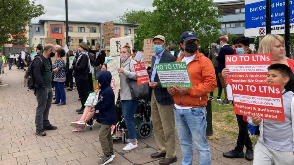 Protesters in Oxford