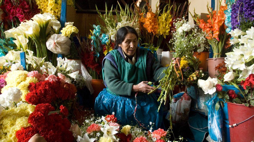 Flower market in Peru