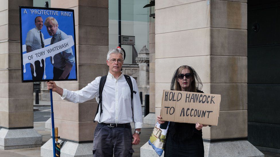 Protesters outside Parliament