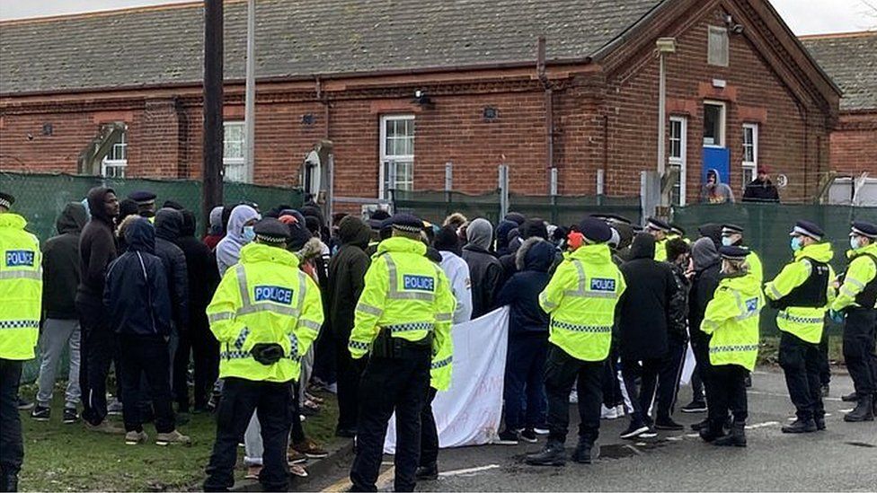 Protest at Napier Barracks in Folkestone