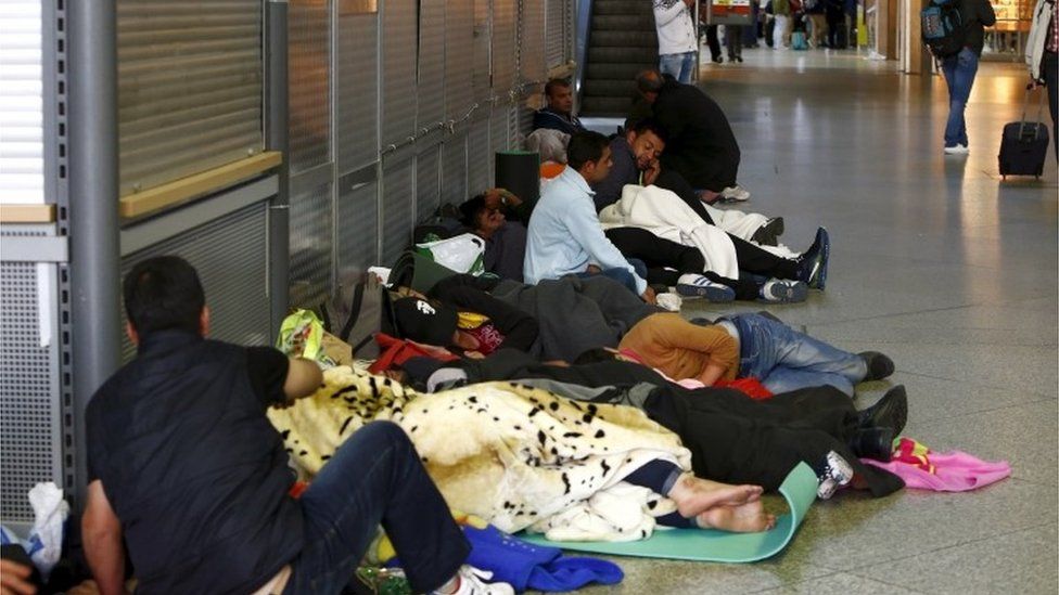 Migrants sleeping in Munich rail station, 13 September 2015