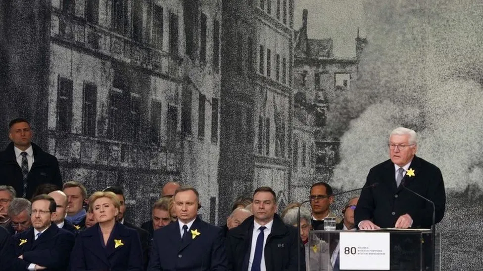 Warsaw Ghetto Uprising: German president draws Putin-Nazi parallels