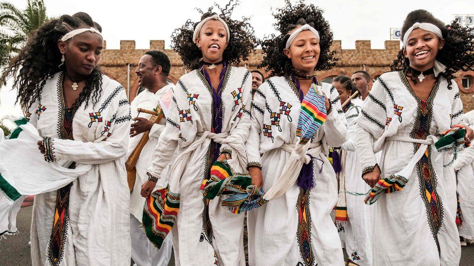 Zulu traditional hotsell dresses 2018