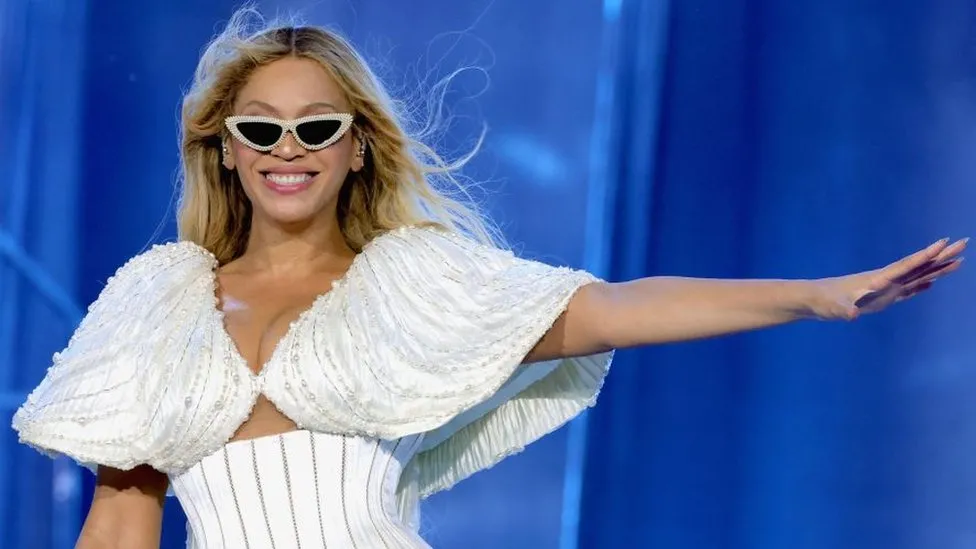 Beyoncé tells fans (and Taylor Swift) to 'laugh and dance' at Renaissance premiere