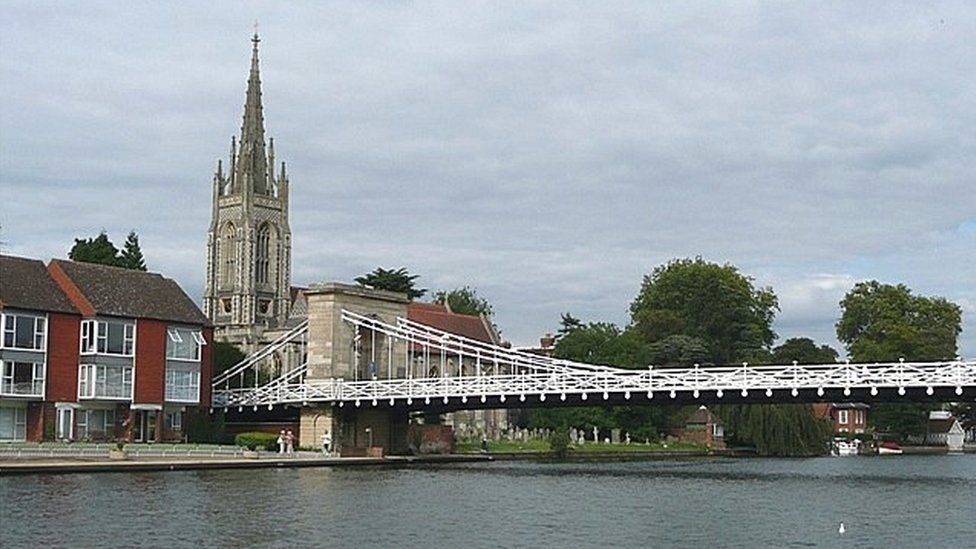 Марлоу. Марлоу, Уильям. Marlow Bridge. Марлоу мерлси.