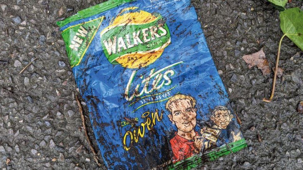 The crisp packet