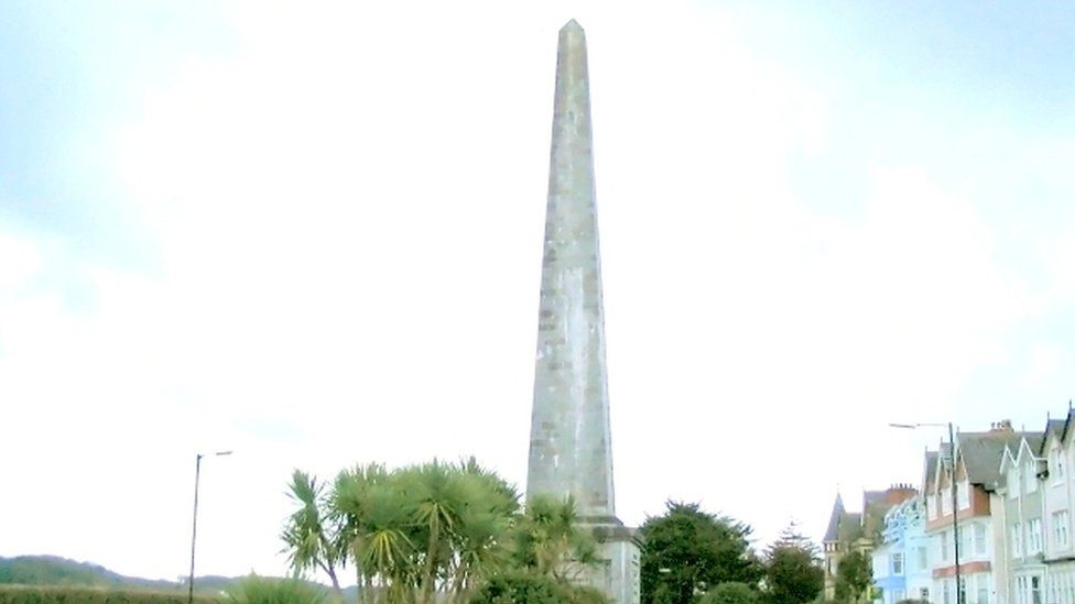 Picton obelisk in Carmarthen