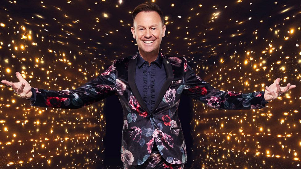 Jason Donovan 'gutted' to be latest star to pull out of Dancing On Ice -  BBC News