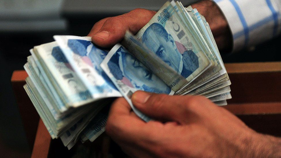Why is the Turkish lira's value still falling?, News