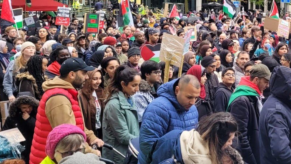 Tens Of Thousands Join Pro-Palestinian Marches And Sit-ins Across UK ...