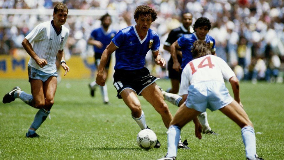 Jorge Valdano (blue) in action for Argentina against England at the 1986 World Cup