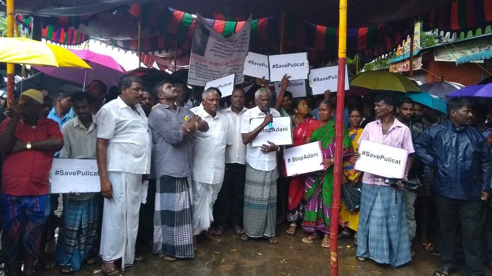 Protesters at a demonstration at Pulicat