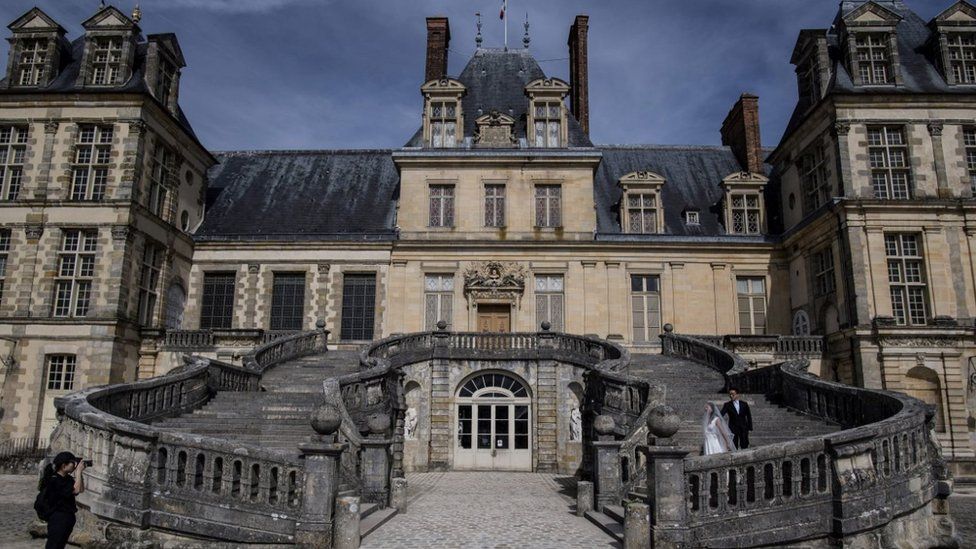 The Otherworldly Luxury of the Palace of Fontainebleau