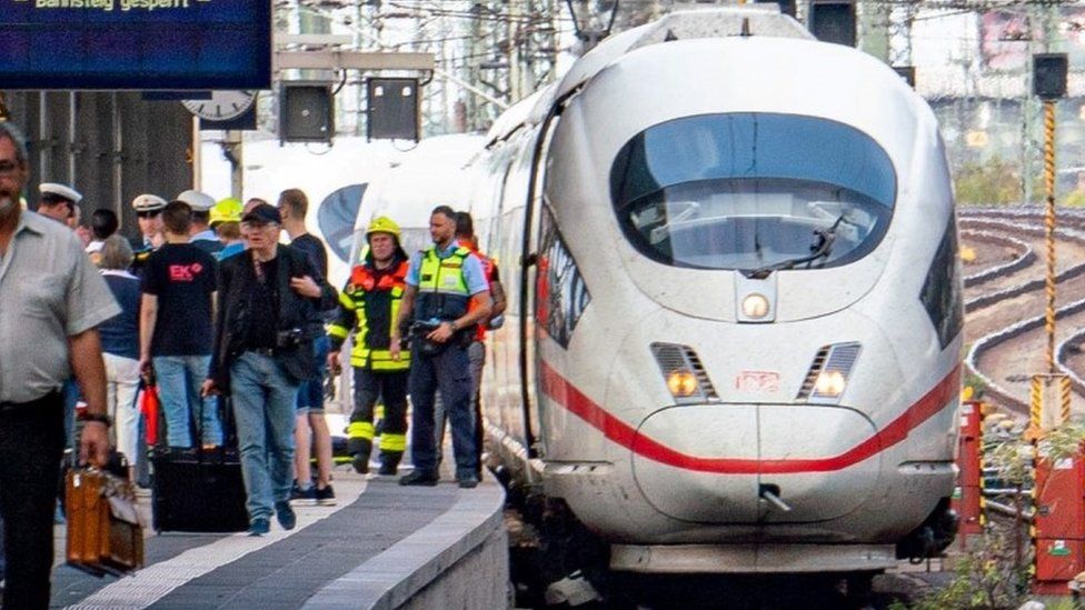 A train that hit a boy who was pushed at Frankfurt station