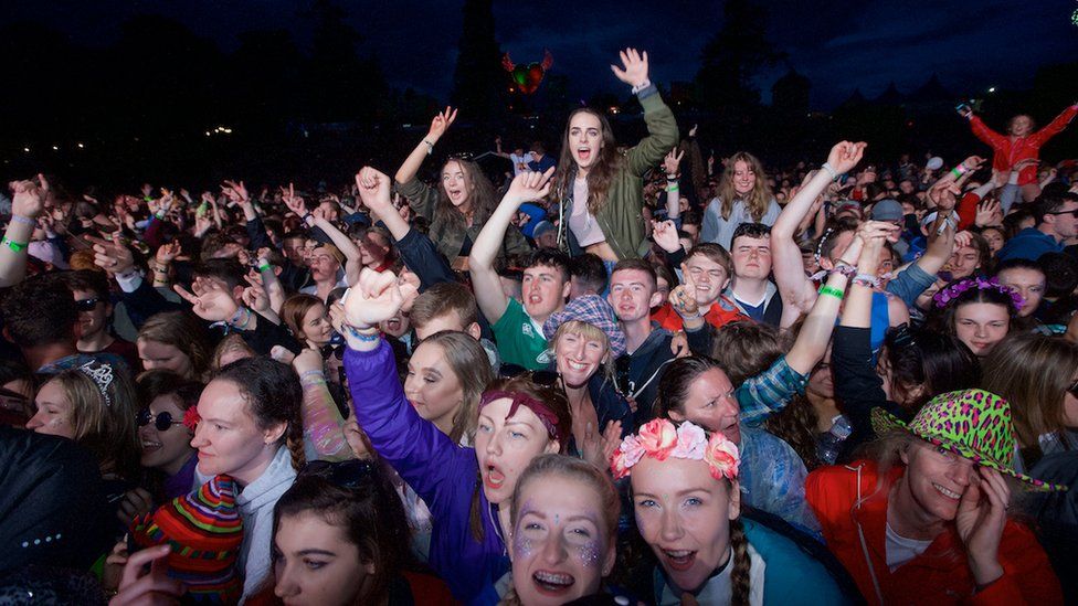 In pictures: Belladrum Tartan Heart music festival - BBC News