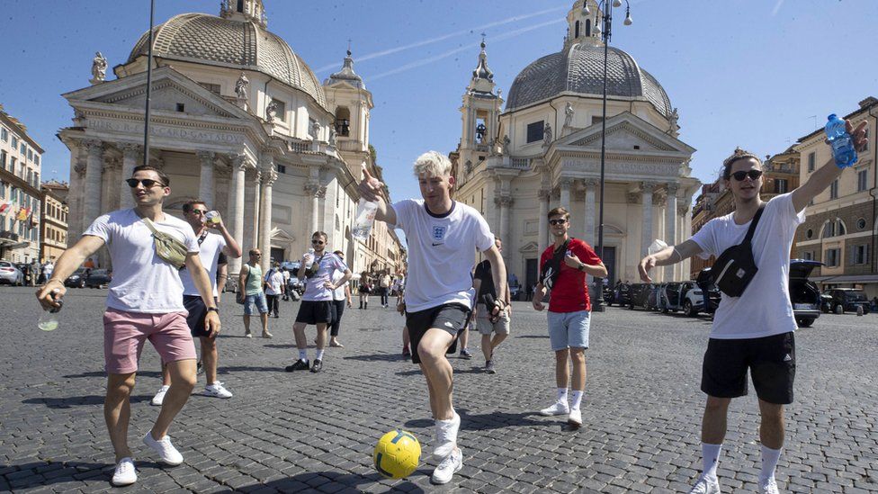 English fans in Piazza del Popolo, before the European soccer match between Ukraine and England, Rome, Italy, 3