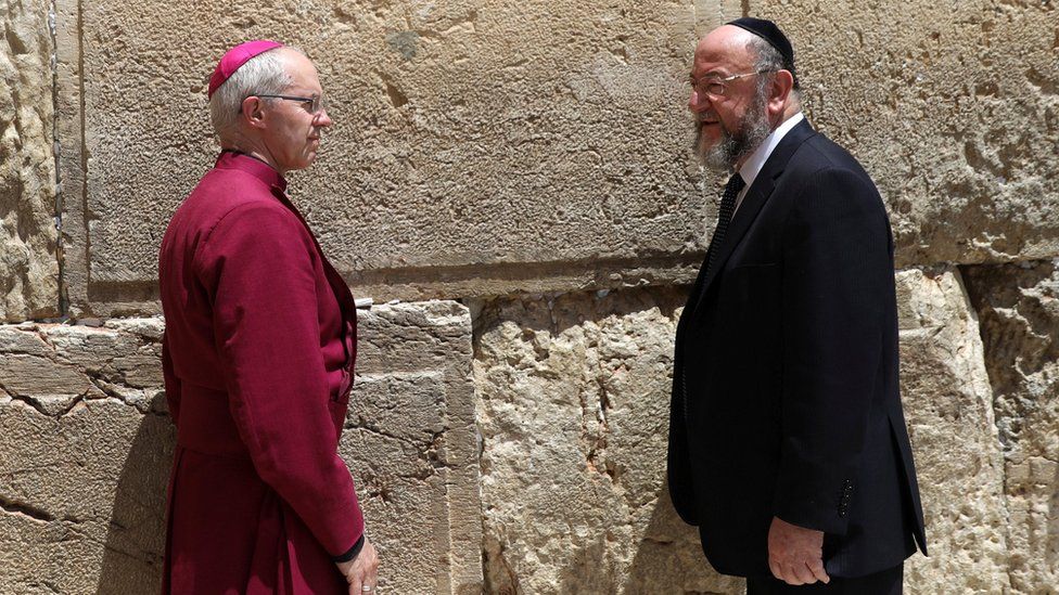 Justin Welby and Britain's chief rabbi Ephraim Mirvis visiting the Western Wall in Jerusalem's Old City
