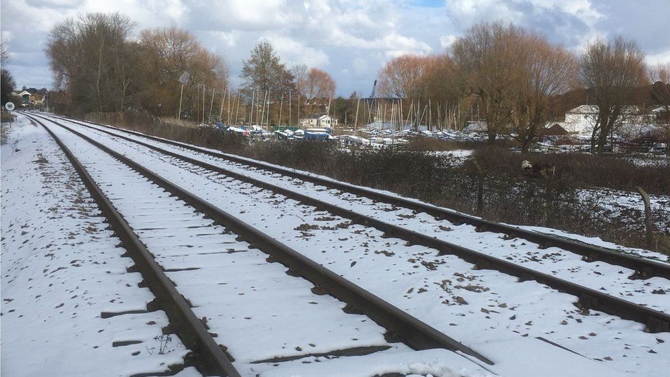 Train lines at Woodbridge