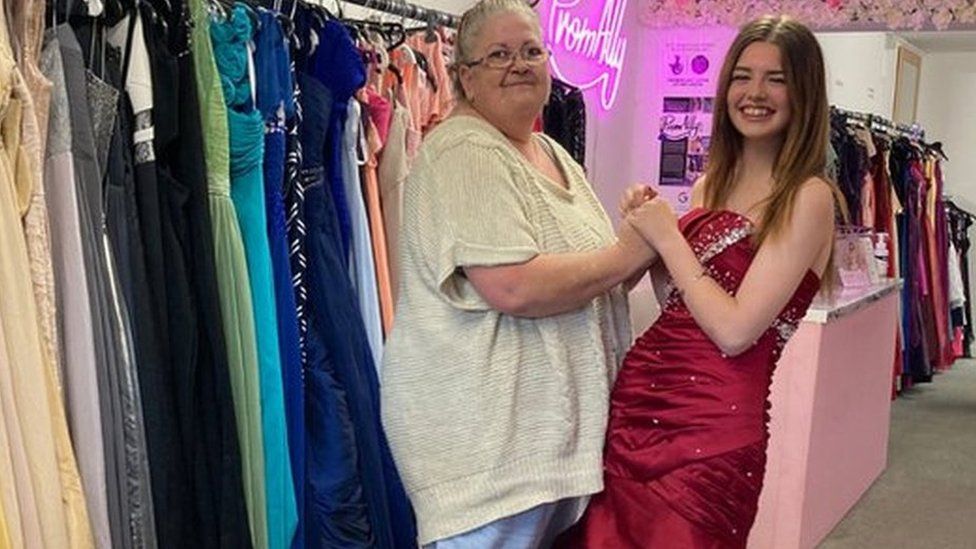 Year 11 pupil Bethann in her prom dress, with mum Laura