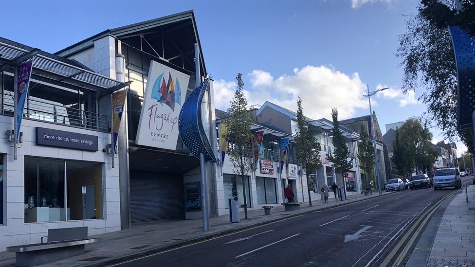 Empty retail units in Bangor