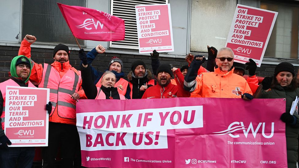 Postal workers strike in London