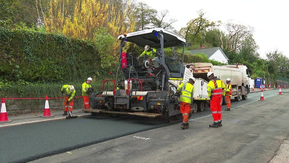 Road maintenance Devon County Council