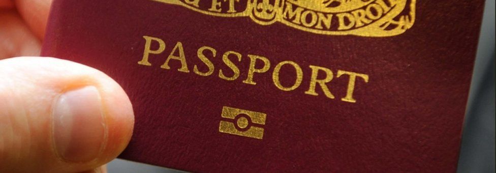 Biometric UK passport