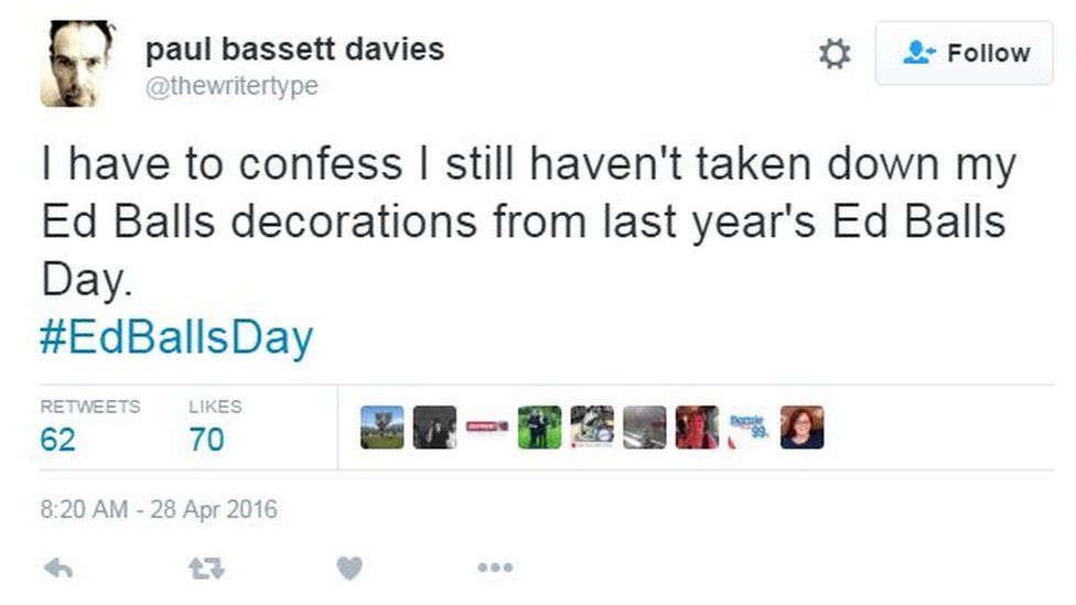 I have to confess I still havent taken down y Ed Balls decorations from last yeat's Ed Balls Day #EdBallsDay