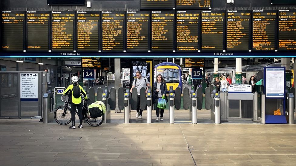 scotrail-why-have-hundreds-of-trains-been-cancelled-bbc-news