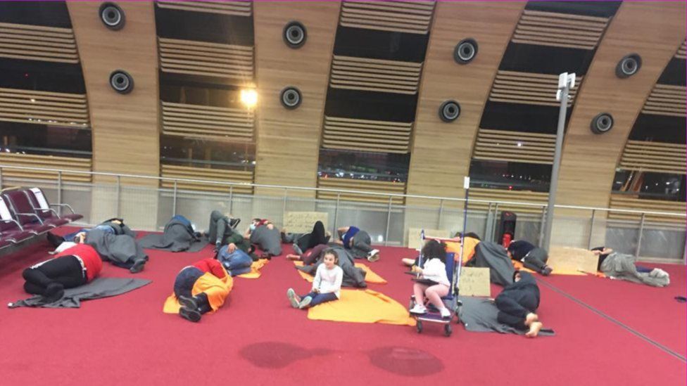 Sleeping in Paris Charles de Gaulle Airport – Sleeping in Airports