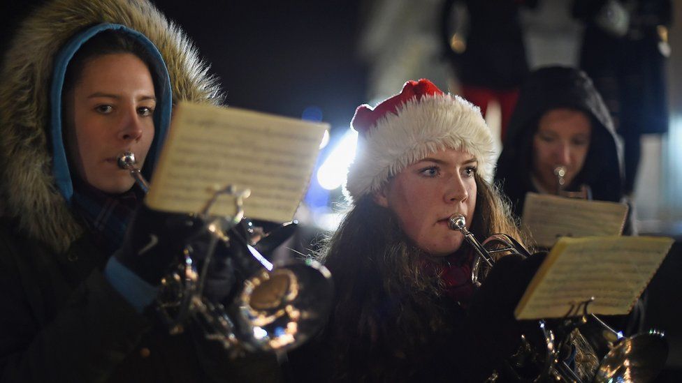 Band at Edinburgh Christmas market