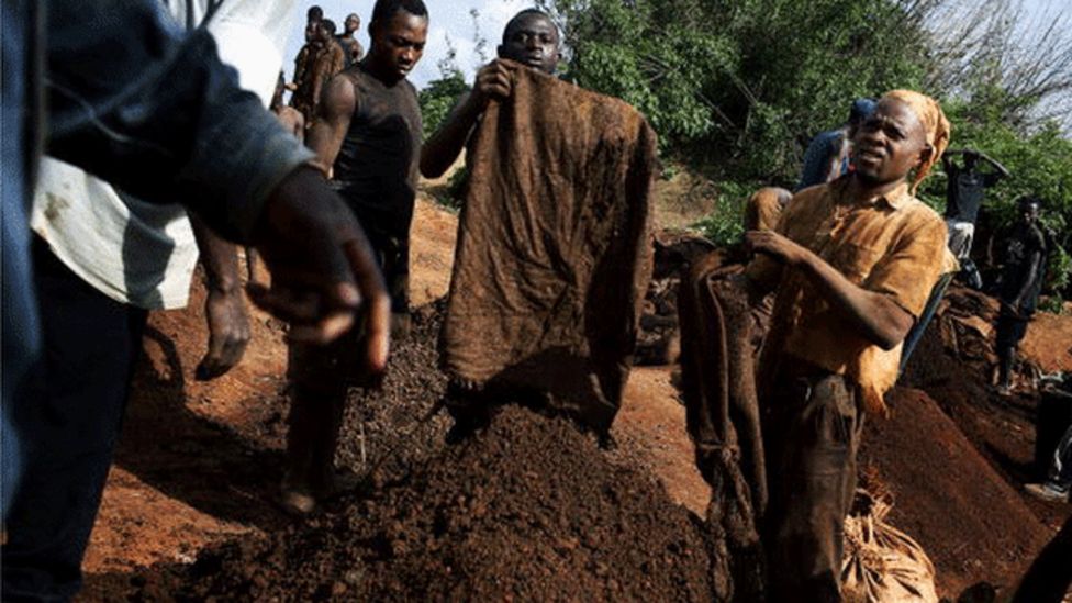 Apple, Samsung and Sony face child labour claims - BBC News