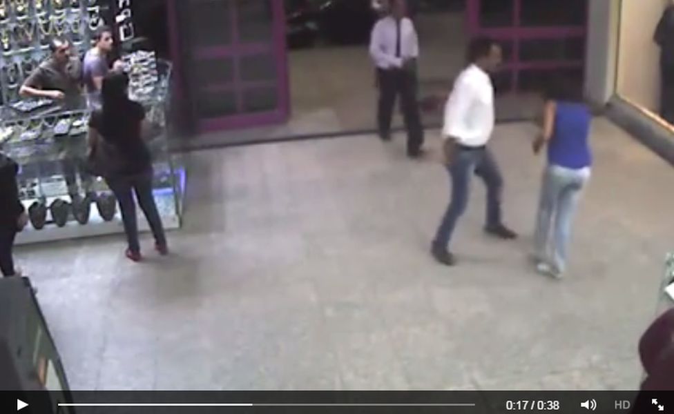 screenshot from video showing assault in Egypt shopping mall